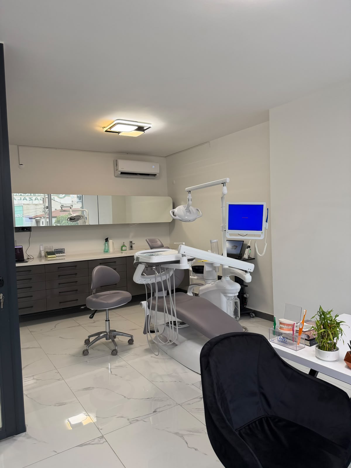 Keskin Dental klinik odası
