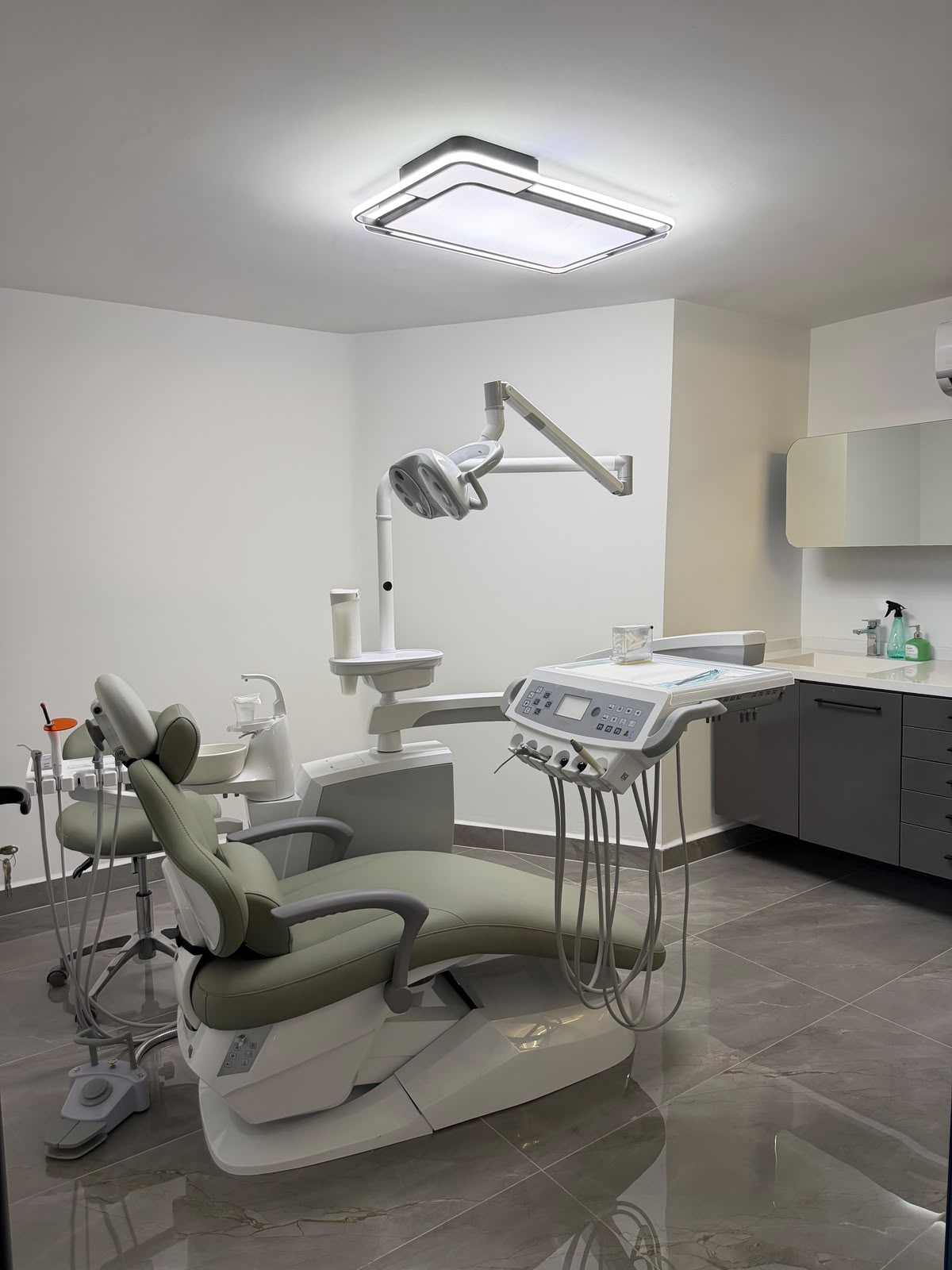 Keskin Dental tedavi odası