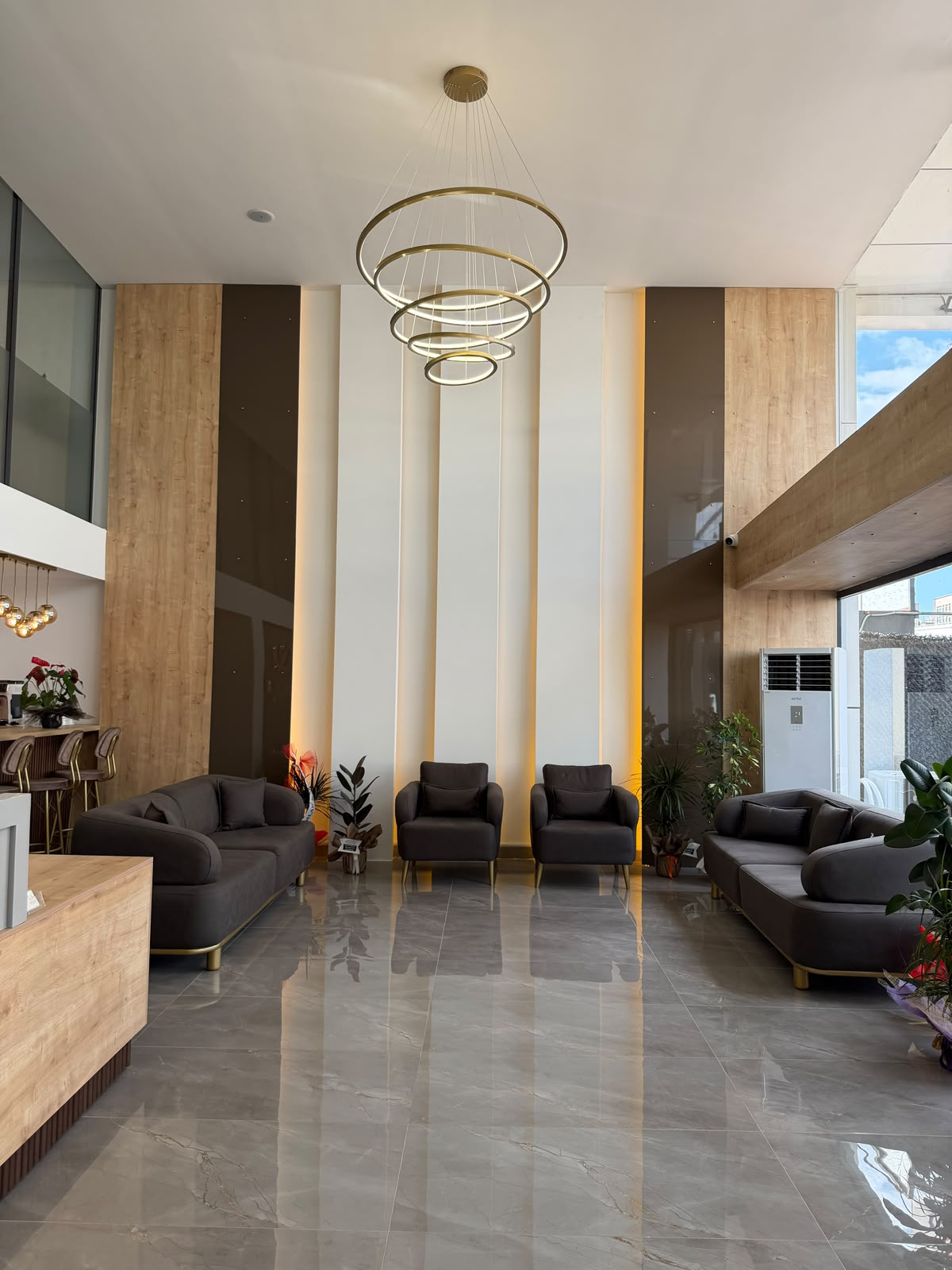 Keskin Dental ana lobi