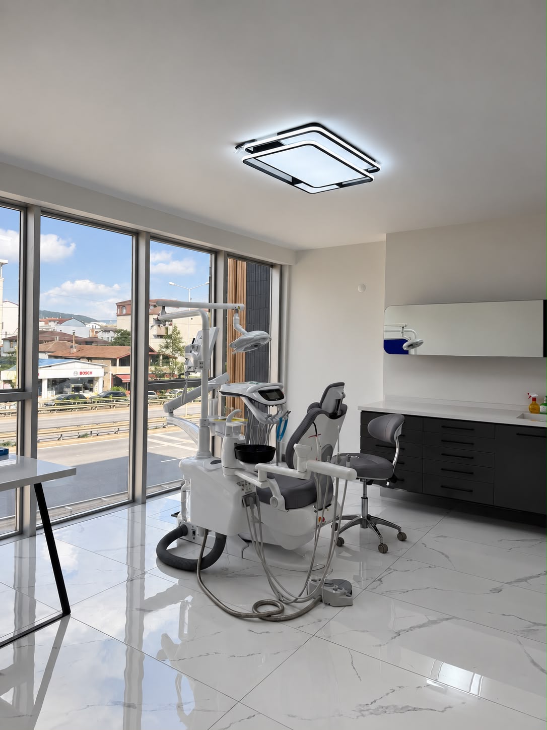 Keskin Dental panoramik klinik odası
